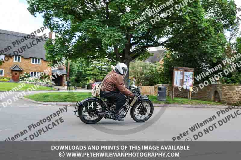 Vintage motorcycle club;eventdigitalimages;no limits trackdays;peter wileman photography;vintage motocycles;vmcc banbury run photographs